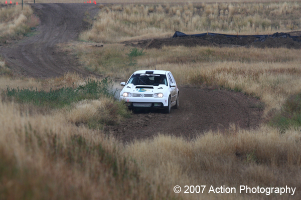 32(c)2007KevinHahn-0839