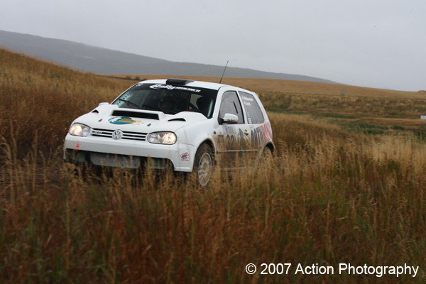 32(c)2007KevinHahn-0841